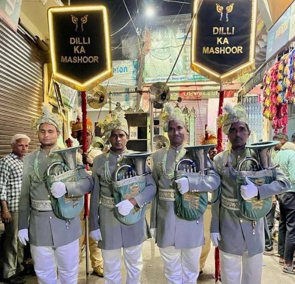 Delux Band -Wedding Band