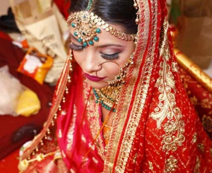 B Blush On Bridal Makeup & Salon | Bridal Makeup Artist in Navi Mumbai | Best Bridal Salon in Ghansoli Navi Mumbai | Certified Bridal Makeup Navi Mumbai | Pre Bridal & Groom Makeup Packages Navi Mumbai | Top Bridal Makeup Services Navi Mumbai